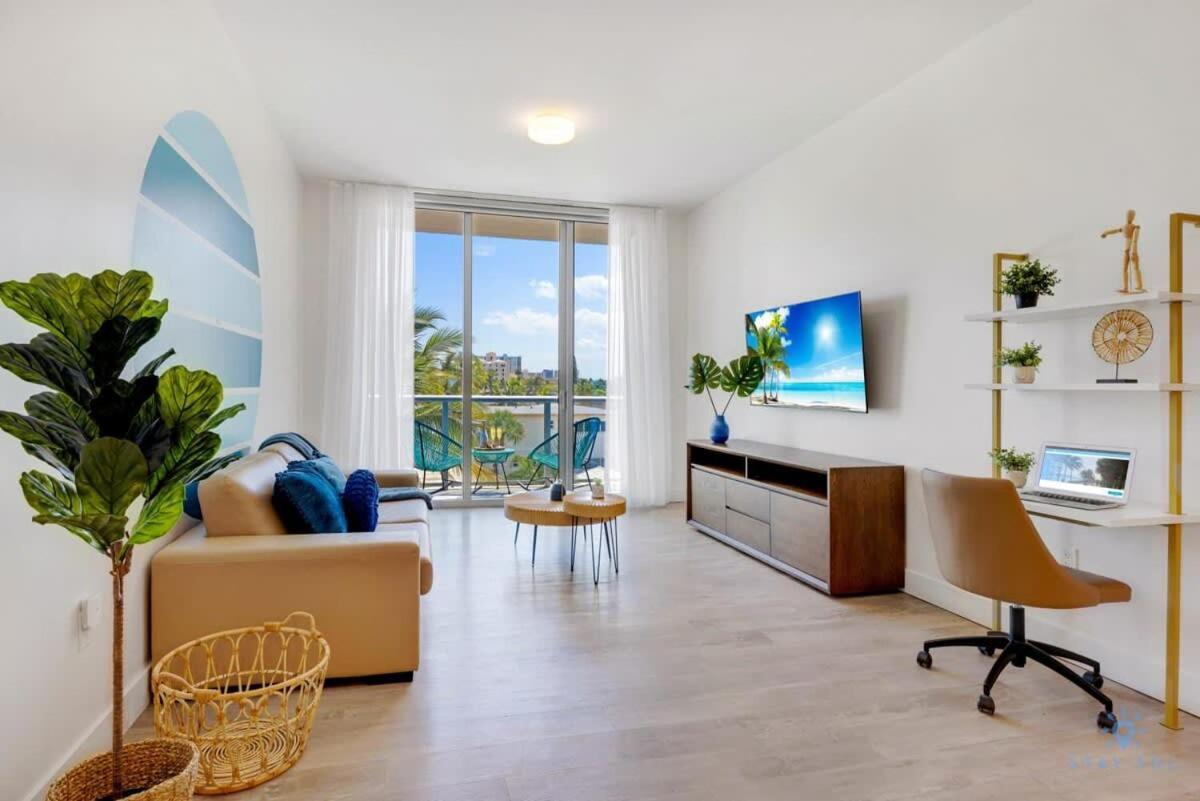 Amazing Pool - Balcony - Up To 6 - Near Beach Hollywood Exterior photo